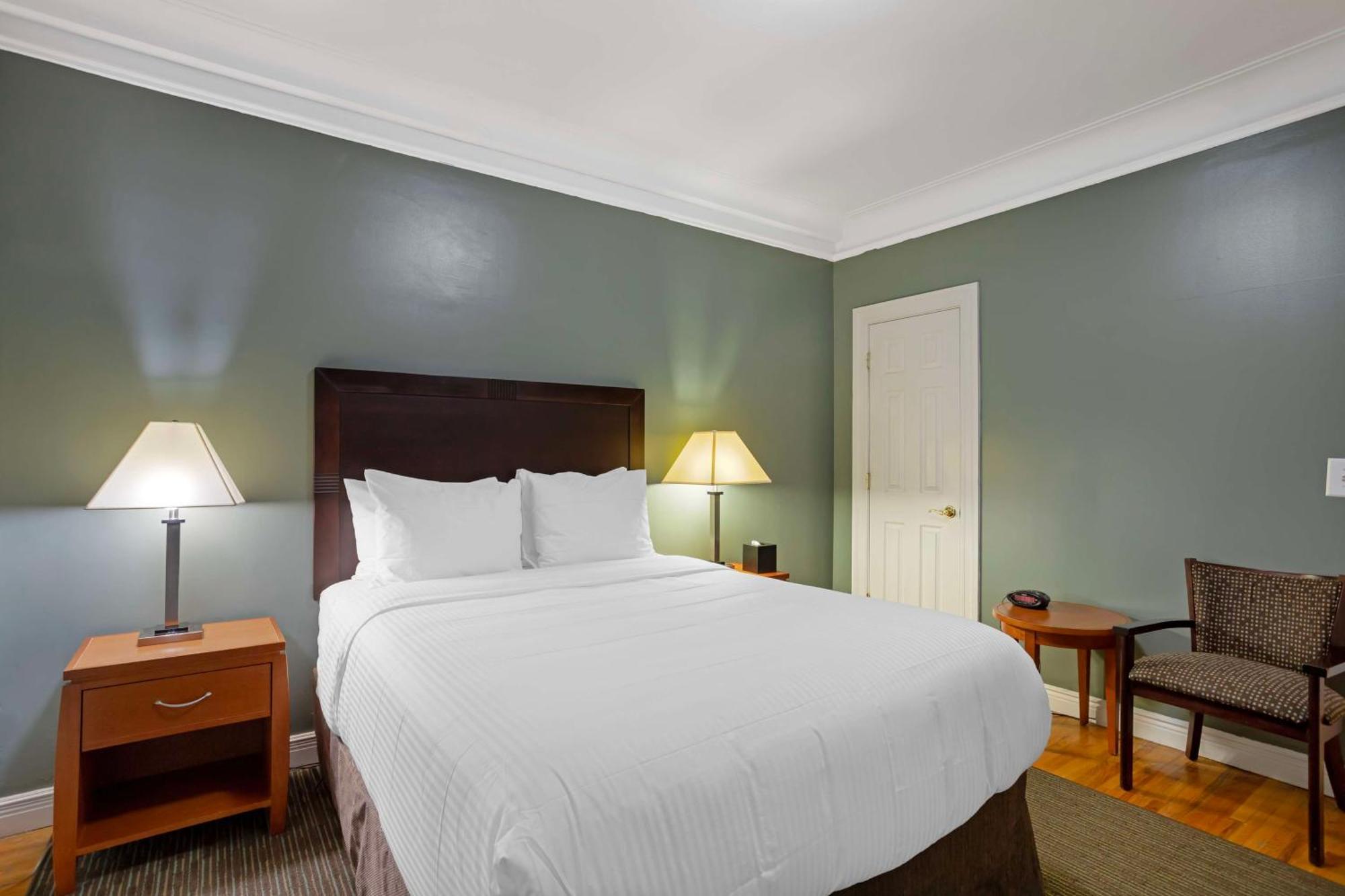 Best Western Plus Hospitality House Suites Nueva York Exterior foto