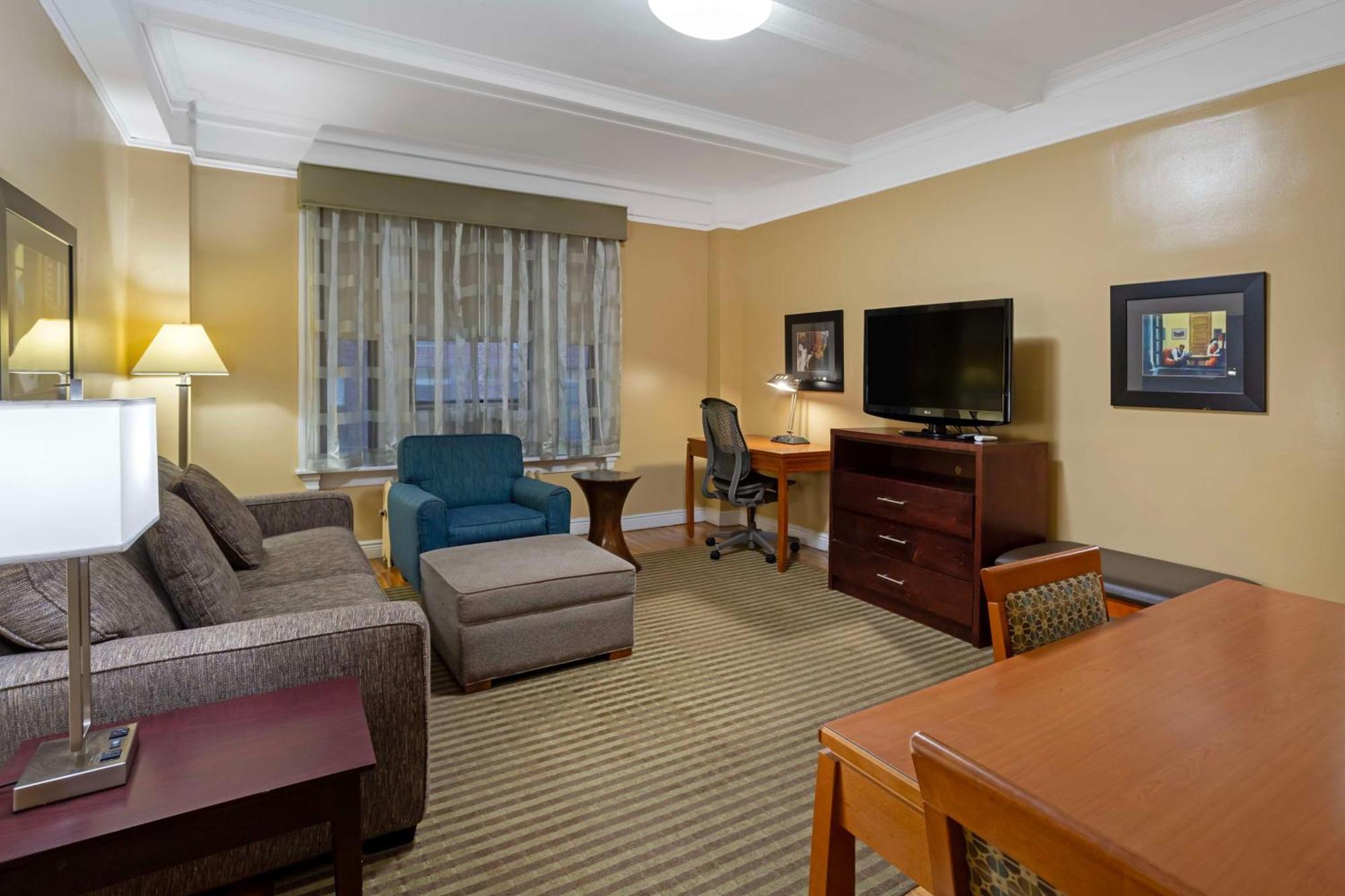 Best Western Plus Hospitality House Suites Nueva York Exterior foto