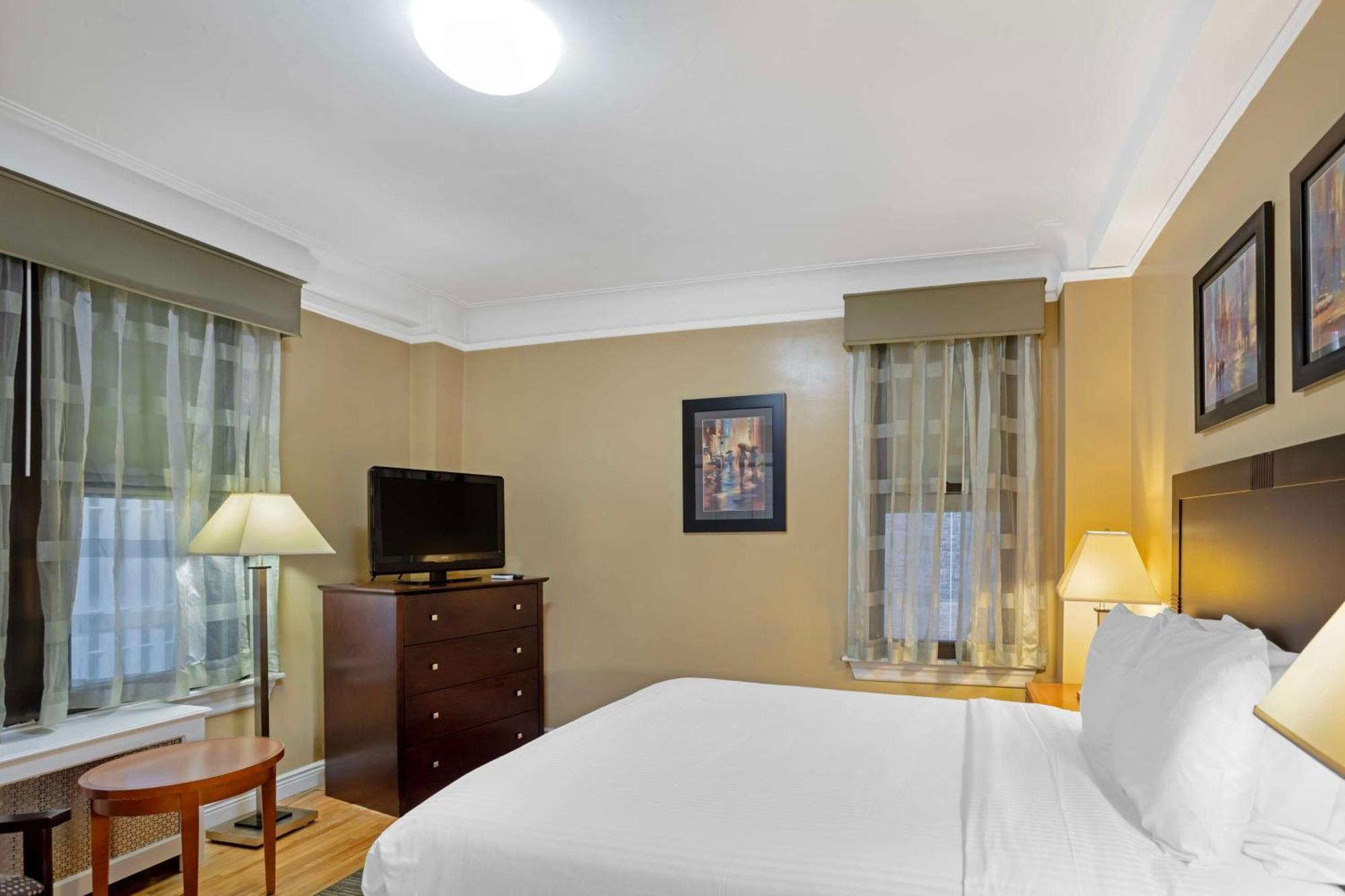Best Western Plus Hospitality House Suites Nueva York Exterior foto